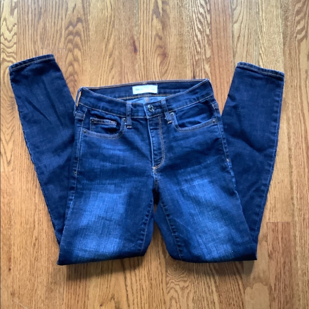 Gap skinny jeans. Size 24